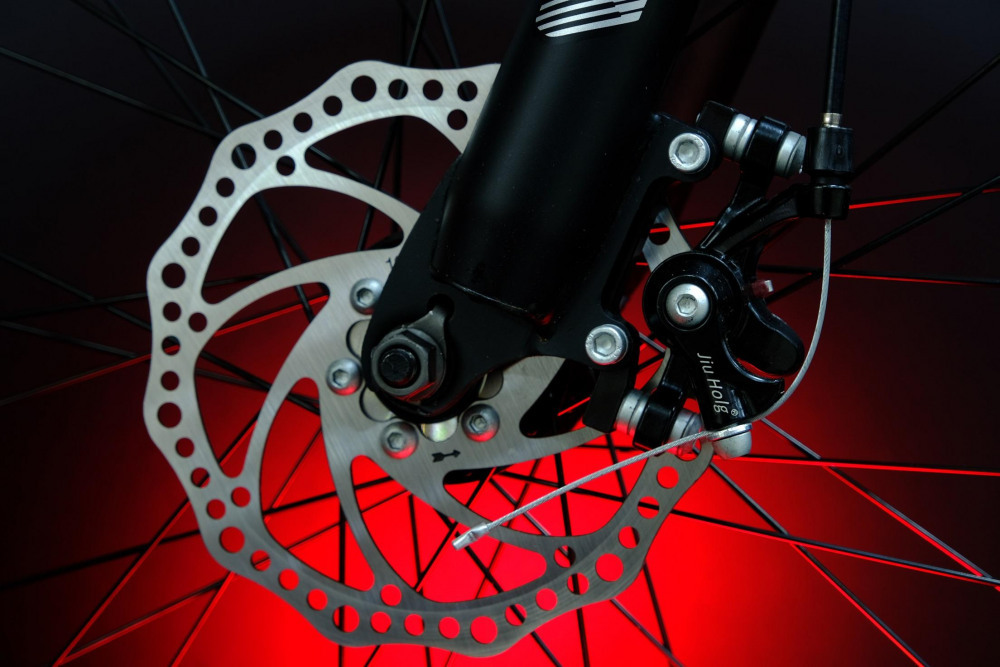 FOLTAS 27,5 - 17р Матовый Чёрный/Красный